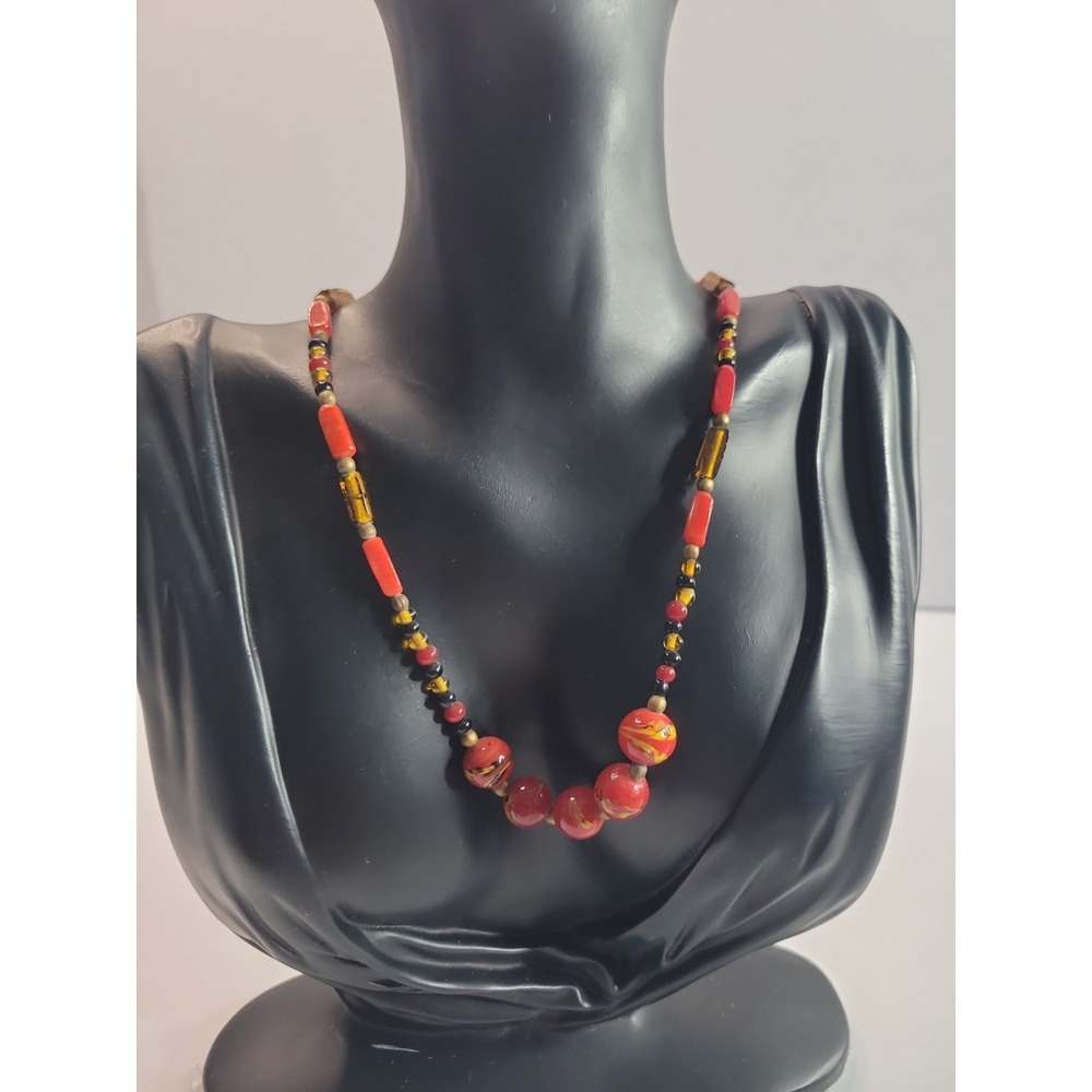 Red Yellow Black Beaded Necklace Floral Round Beads Vintage Style